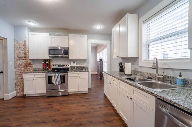 1040 W State Street, Springfield, MO 65806