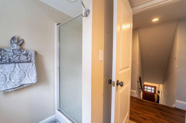 1040 W State Street, Springfield, MO 65806