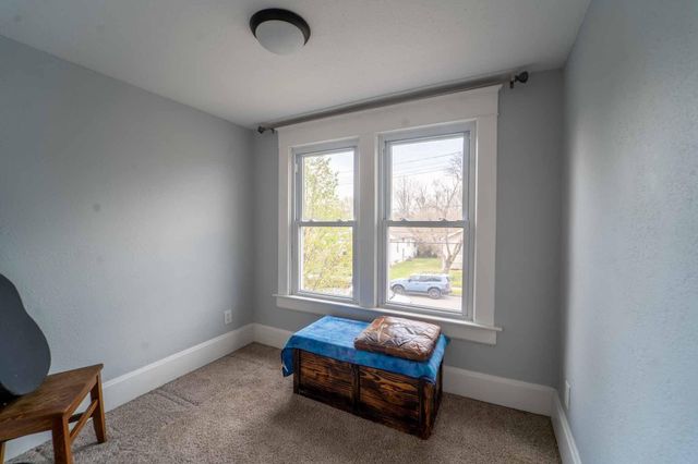 1040 W State Street, Springfield, MO 65806