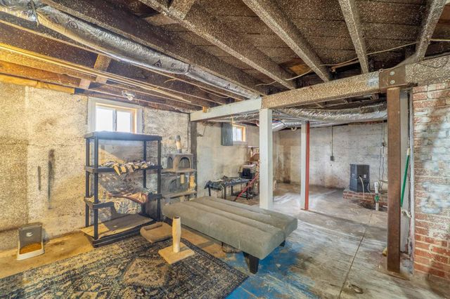 1040 W State Street, Springfield, MO 65806