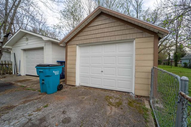 1040 W State Street, Springfield, MO 65806