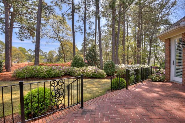 113 Charles Towne Place, Aiken, SC 29803