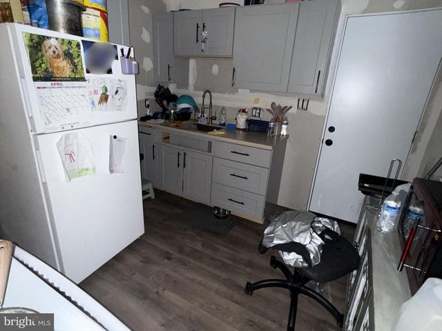 1605 COLE ST, Baltimore, MD 21223
