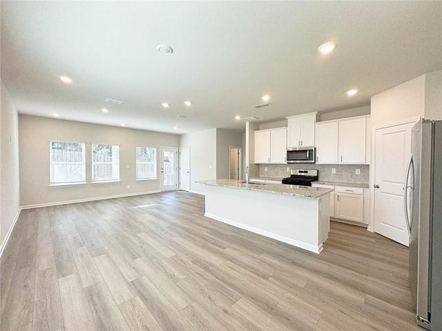 4264 Holland Grove Rd, Lawrenceville, GA 30044