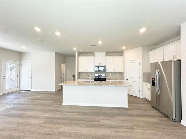 4264 Holland Grove Rd, Lawrenceville, GA 30044