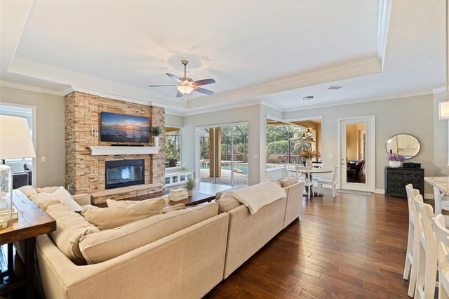 3162 FOXWOOD LANE, Tarpon Springs, FL 34688