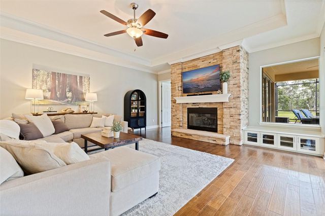 3162 FOXWOOD LANE, Tarpon Springs, FL 34688