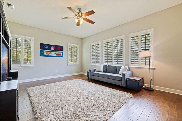 3162 FOXWOOD LANE, Tarpon Springs, FL 34688