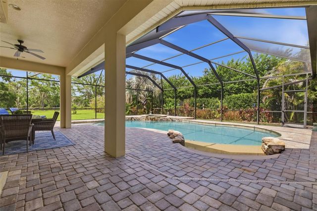 3162 FOXWOOD LANE, Tarpon Springs, FL 34688