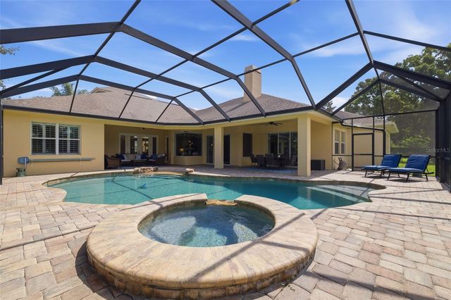 3162 FOXWOOD LANE, Tarpon Springs, FL 34688
