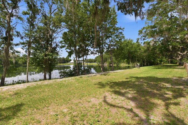 3162 FOXWOOD LANE, Tarpon Springs, FL 34688