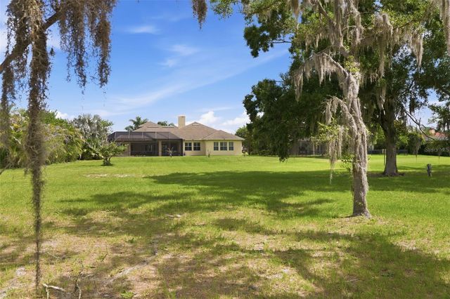 3162 FOXWOOD LANE, Tarpon Springs, FL 34688