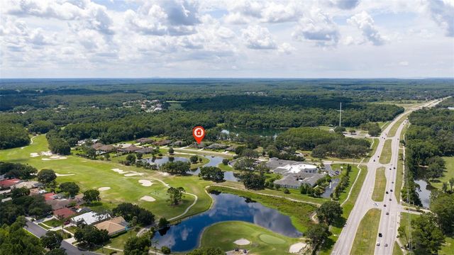 3162 FOXWOOD LANE, Tarpon Springs, FL 34688