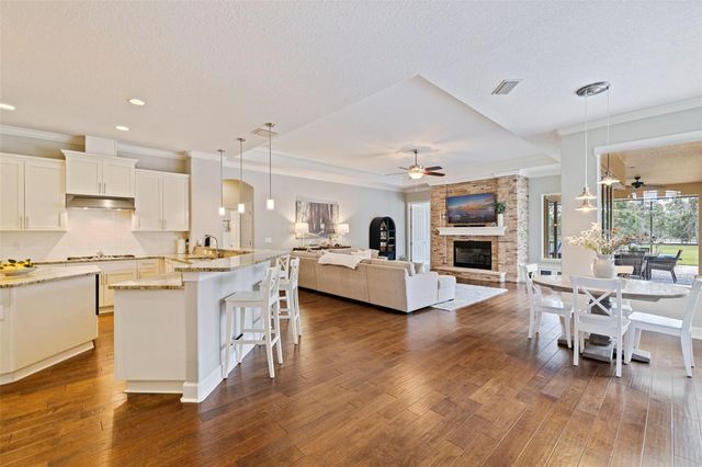 3162 FOXWOOD LANE, Tarpon Springs, FL 34688