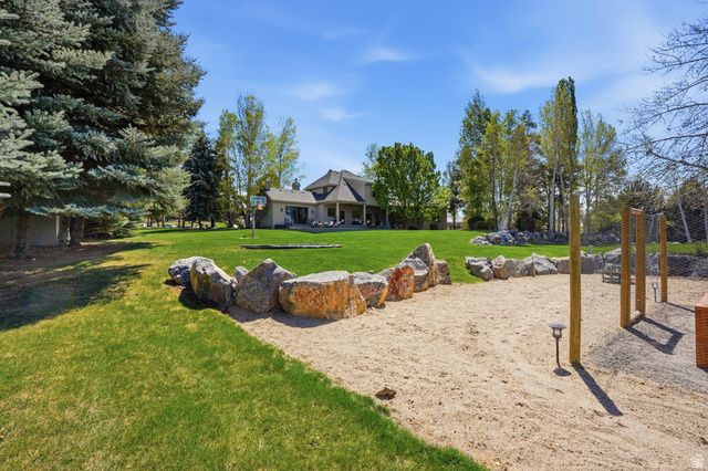 9 N MEADOWBROOK, Alpine, UT 84004