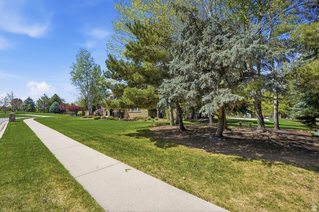 9 N MEADOWBROOK, Alpine, UT 84004