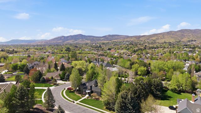 9 N MEADOWBROOK, Alpine, UT 84004