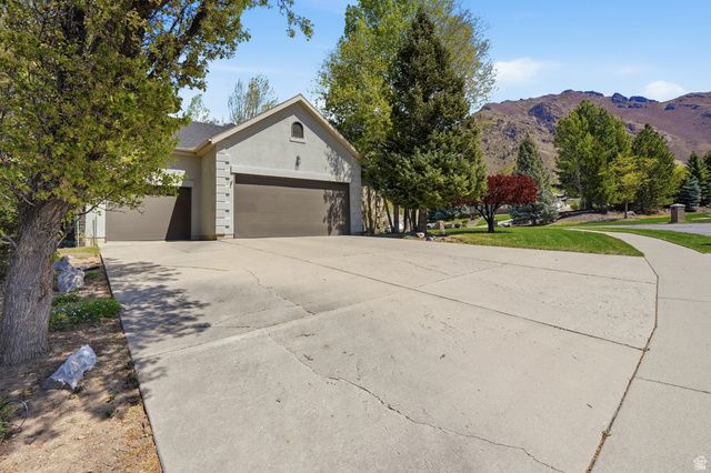 9 N MEADOWBROOK, Alpine, UT 84004