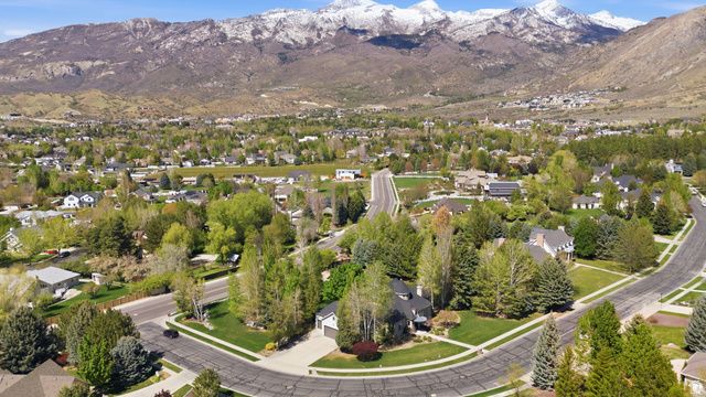 9 N MEADOWBROOK, Alpine, UT 84004