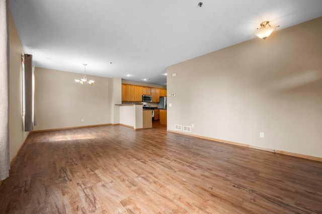 4709 Blaylock Way 2804, Inver Grove Heights, MN 55076