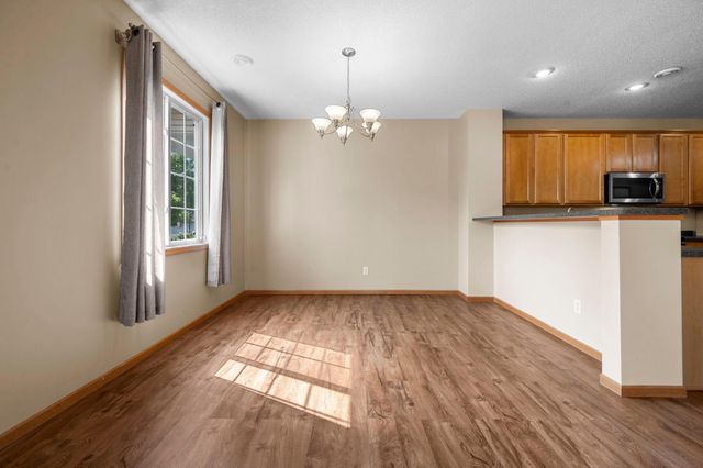 4709 Blaylock Way 2804, Inver Grove Heights, MN 55076