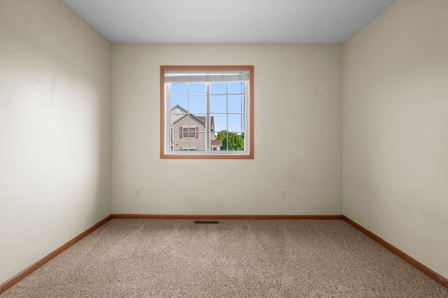 4709 Blaylock Way 2804, Inver Grove Heights, MN 55076