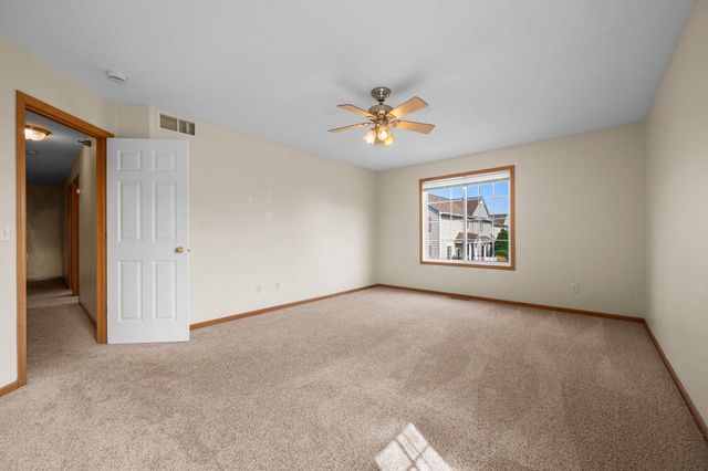 4709 Blaylock Way 2804, Inver Grove Heights, MN 55076