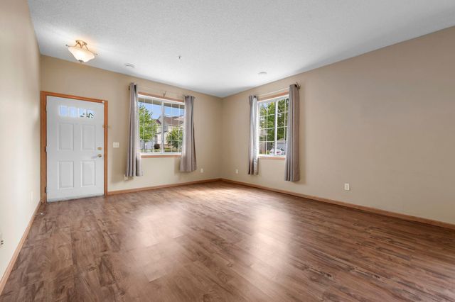 4709 Blaylock Way 2804, Inver Grove Heights, MN 55076