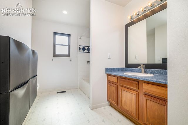 648 S Las Verdes Drive, Pueblo West, CO 81007