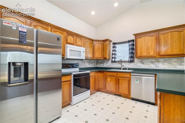 648 S Las Verdes Drive, Pueblo West, CO 81007
