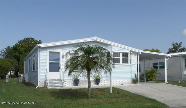 7534 Montauk Avenue U15, Micco, FL 32976
