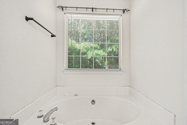 203 Plantation Trail, Griffin, GA 30223