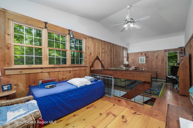 357 Chestnut Hill Road, Woodstock, NY 12498