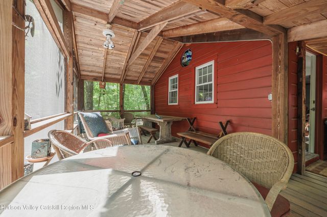357 Chestnut Hill Road, Woodstock, NY 12498