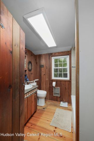 357 Chestnut Hill Road, Woodstock, NY 12498