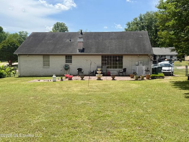8512 Bridgewood Drive, Southaven, MS 38671