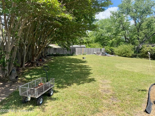 8512 Bridgewood Drive, Southaven, MS 38671