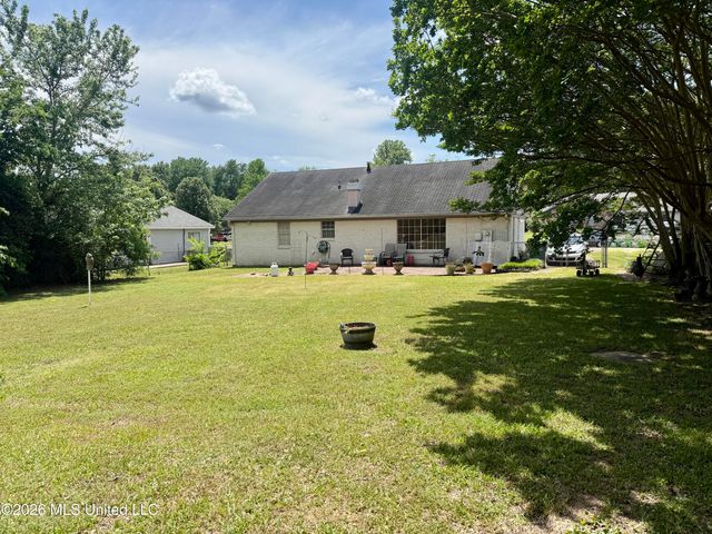 8512 Bridgewood Drive, Southaven, MS 38671