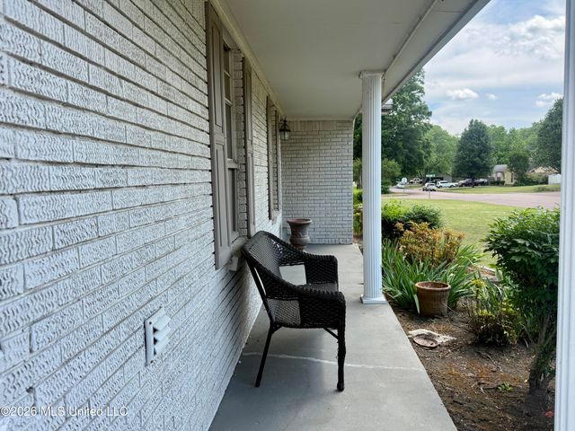 8512 Bridgewood Drive, Southaven, MS 38671