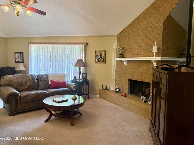 8512 Bridgewood Drive, Southaven, MS 38671
