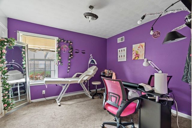 5841 FOXDALE RD, Memphis, TN 38115