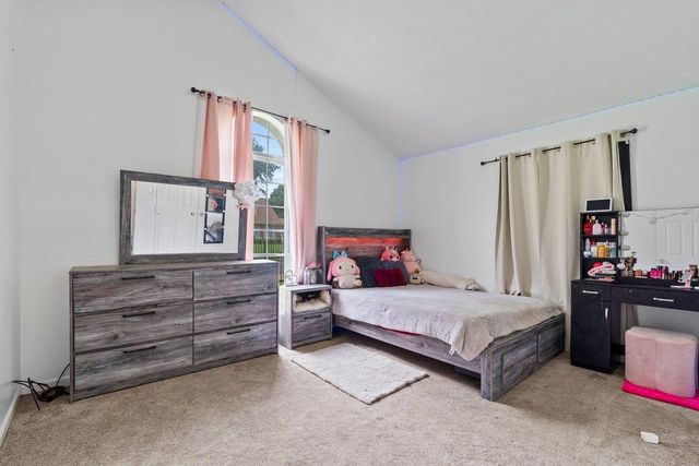 5841 FOXDALE RD, Memphis, TN 38115