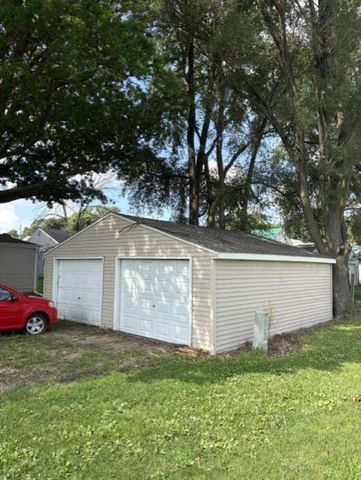 320 Ohio Street, Waterloo, IA 50702
