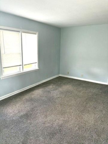 320 Ohio Street, Waterloo, IA 50702