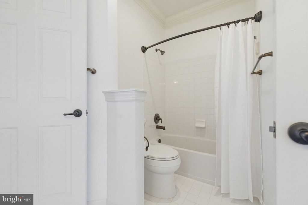 Image 43 of property listing at 5 STONE SPRINGS LN, Middletown, MD 21769