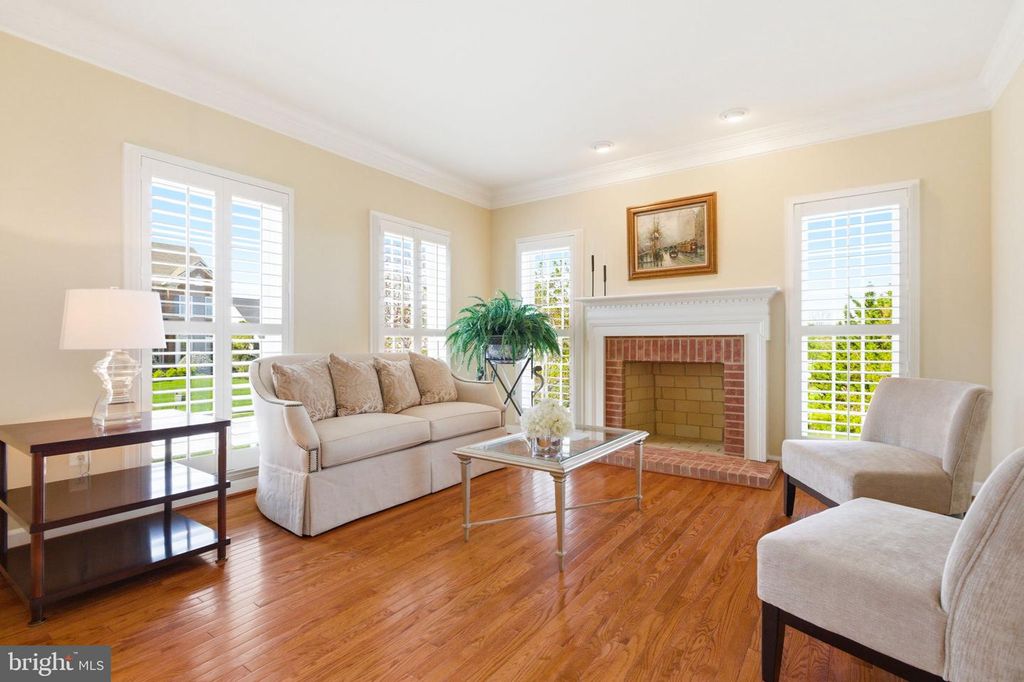 Image 9 of property listing at 5 STONE SPRINGS LN, Middletown, MD 21769