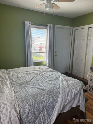 31 Edwin Street, Carteret, NJ 07008