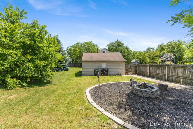 3543 30th Street, Grandville, MI 49418
