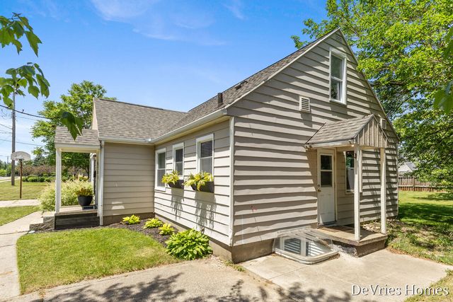 3543 30th Street, Grandville, MI 49418