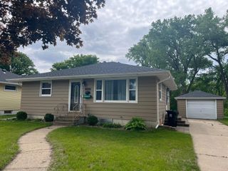 605 15th Avenue SW, Austin, MN 55912